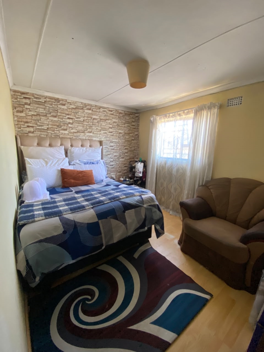3 Bedroom Property for Sale in Kuyasa Western Cape